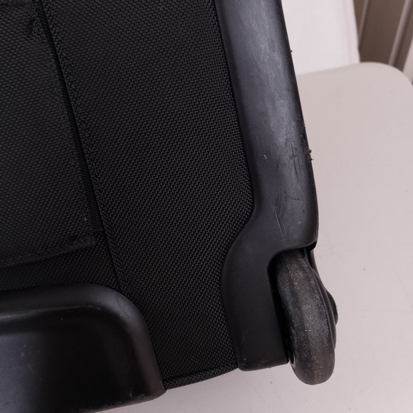 Tumi Alpha 26102D4 Ballistic 2-Wheel  Rolling Carry On Briefcase Overnight Bag - Picture 8 of 16